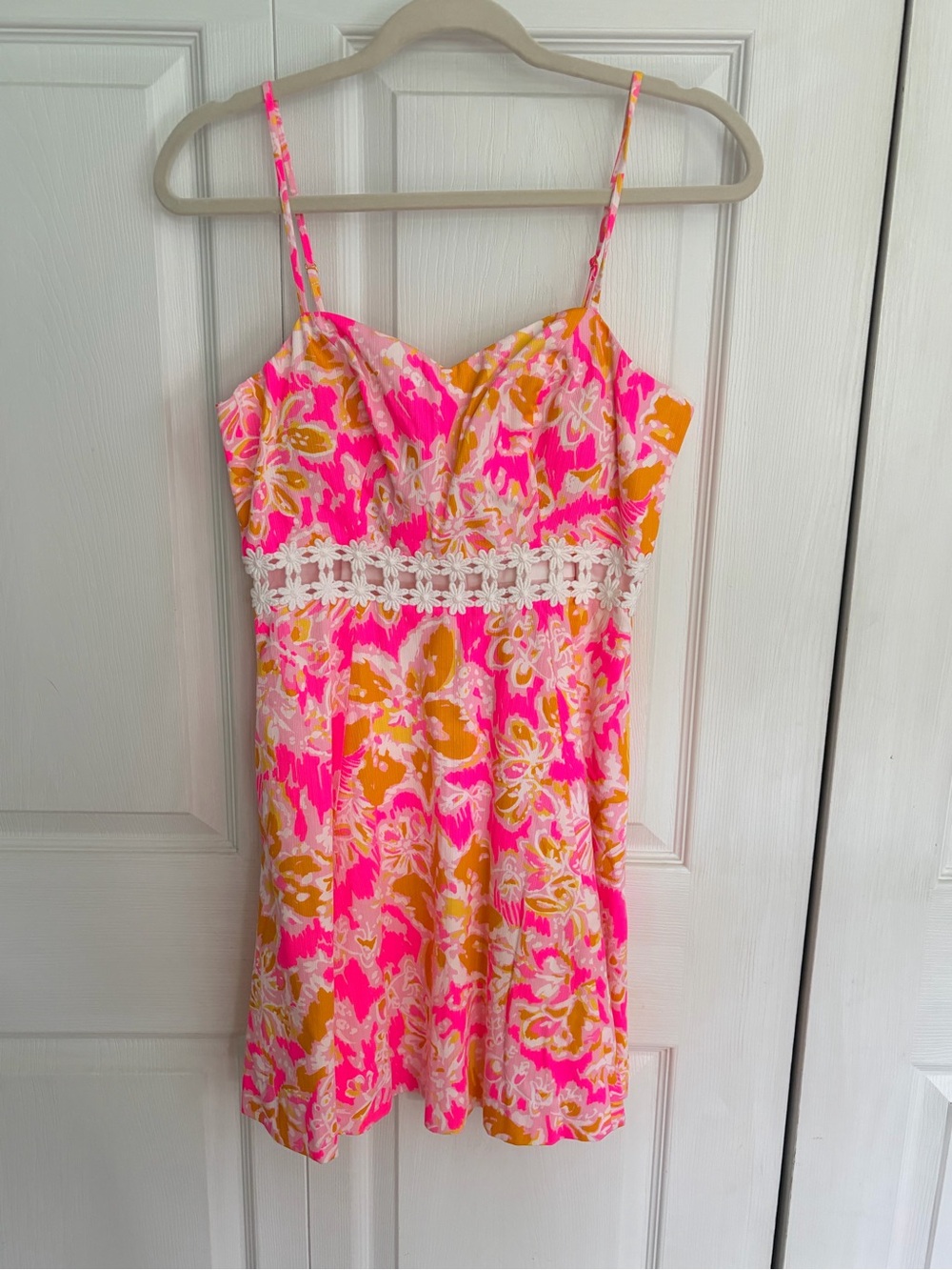 NWT Lilly Pulitzer Pink, Yellow & White Floral with Lace Trim Lenore Dress - Picture 4 of 7